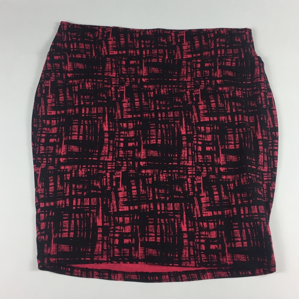 Black & Coral Plus Size Mini